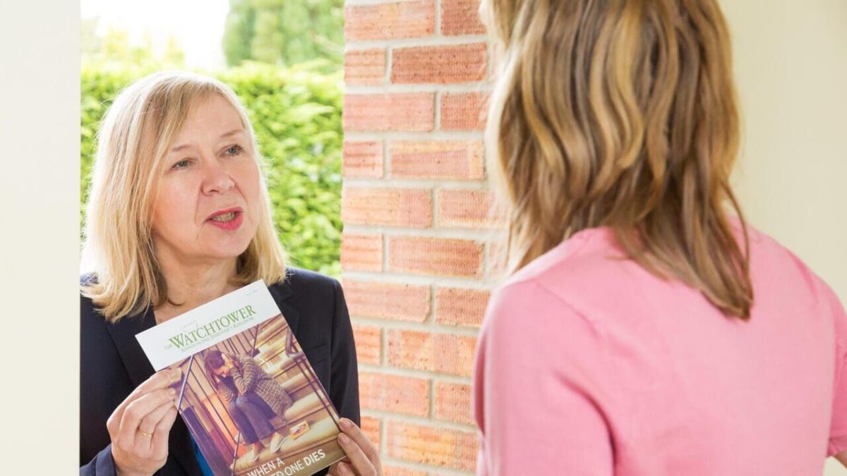 Dimitri explique pourquoi il a quitté les témoins de Jéhovah